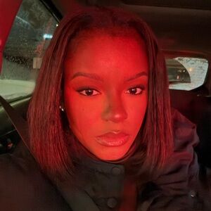 Meet your Posher, Priscil